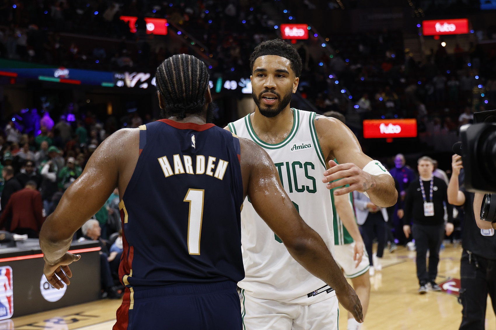 九游官网-东部2号种子争夺战白热化！凯尔特人领跑 尼克斯&amp;骑士紧随其后